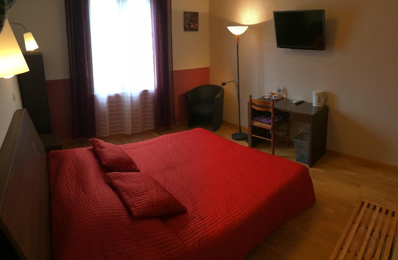 Logis Hotel Le Chantoiseau Chaumont-sur-Aire Exterior photo